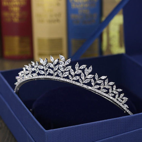 Coroa Tiara Cabelo Noiva Prata Zirconia Princesa Luxo