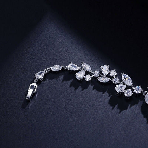 Pulseira Bracelete Dourada Com Zircônia Noiva Debutante