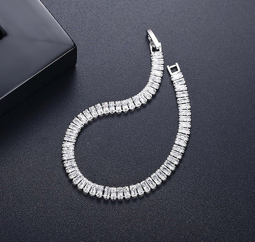 Pulseira Bracelete Prata Com Pedra Zircônia Noiva Debutante