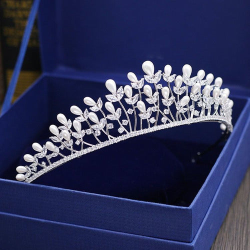 Coroa Tiara Arranjo Cabelo Noiva Prata Zirconia E Perola