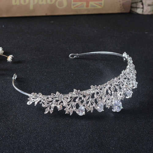 Coroa Tiara Noiva Strass E Zirconia Prata Debutante Luxo