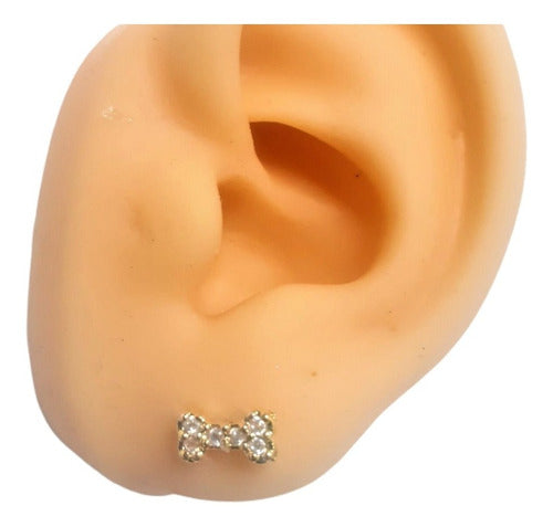 Brinco Infantil Pequeno Dourado Pedra Zirconia Antialérgico