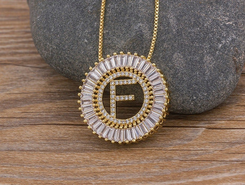 Colar Mandala Letra Pedra Zirconia Prata Semi Joia Grande