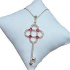 Colar Pingente Chave Pedra Zirconia Dourada Folheado Vermelh