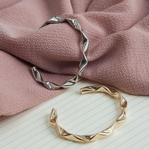 Pulseira Bracelete Juliette Bbb Folheada Semi Joia Garantia