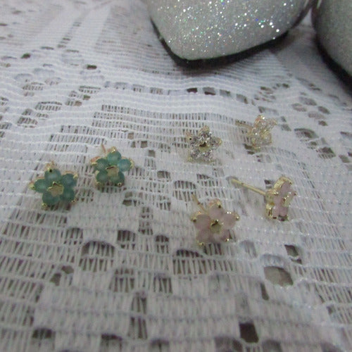 Brinco Flor Zirconia Pequeno Dourado Prata Rosa Verde F Ouro