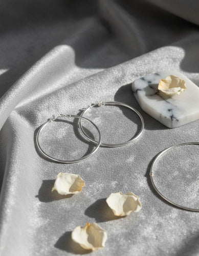 Brinco De Argola Folheado Prata Fio Medio 3,5 Cm