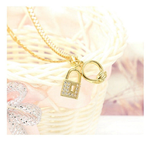 Pulseira Bracelete Dourada Cadeado Pedra Zircônia Riviera