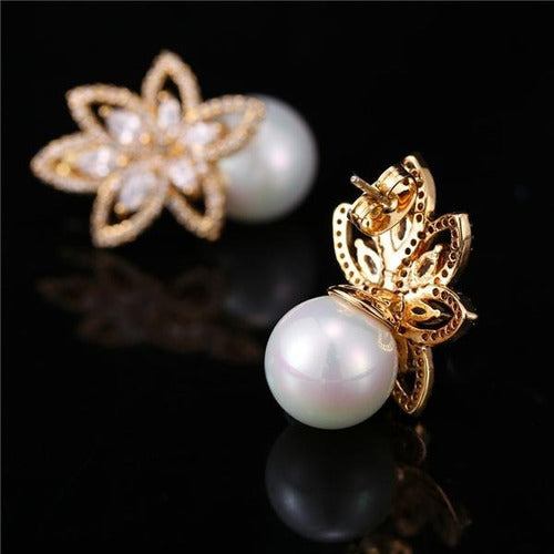 Brinco Zirconia E Pérola Noiva Pequeno Dourado Festa Luxo