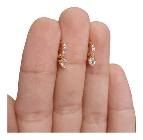 Brinco Argola Com Pedra De Zircônia Coração Pendurada F Ouro