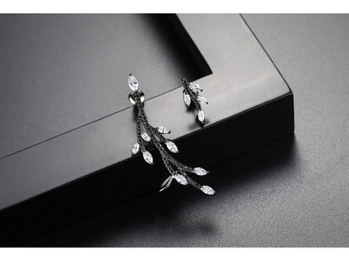 Brinco Ear Cuff Pedra Zirconia Rodio Negro Festa Debutante