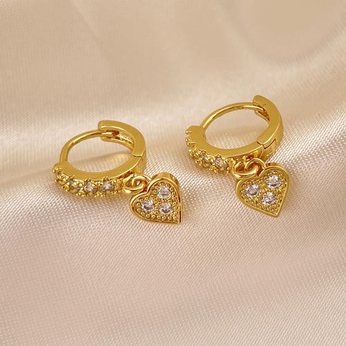 Brinco Argola Com Pedra De Zircônia Coração Pendurada F Ouro