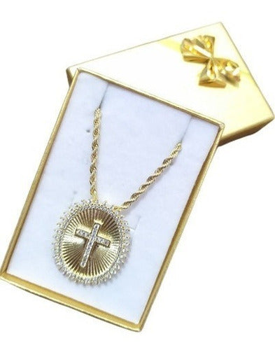 Colar Mandala Cruz Cravejado De Zirconia Dourado F. Ouro 18k