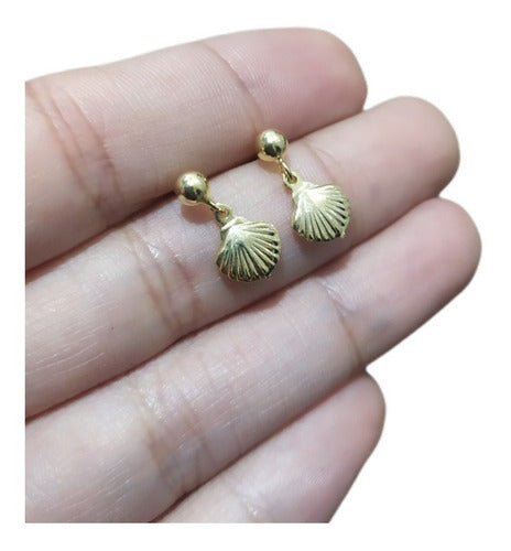 Brinco Infantil Pequeno Concha Do Mar Dourado Folheado Ouro