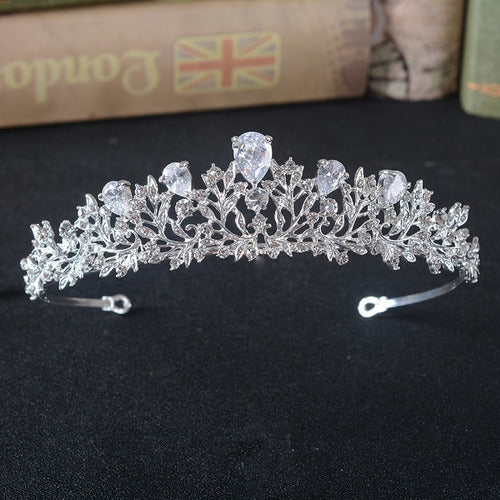 Coroa Tiara Noiva Strass E Zirconia Prata Debutante Luxo