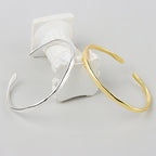 Bracelete Dourado Torcido Folheado Ouro 18k Luxo Classico