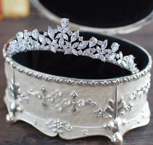 Coroa Tiara Cabelo Noiva Prata Zirconia Princesa Luxo Linda