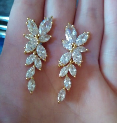 Brinco Noiva Pedra Zirconia Dourado Festa Debutante Delicado