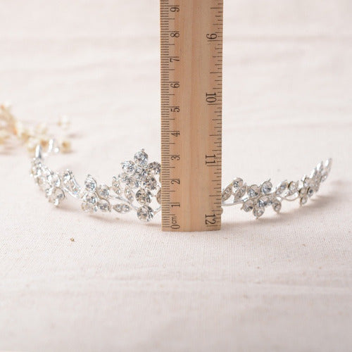 Coroa Dama De Honra Daminha Strass Prata Debutante Noiva
