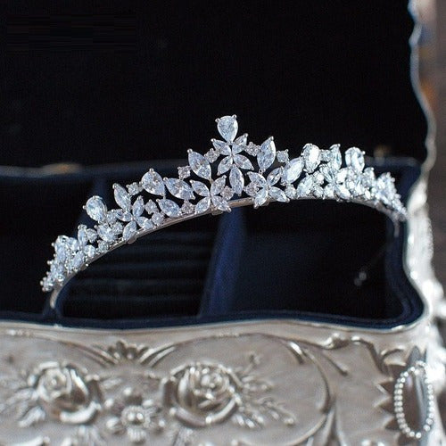 Coroa Tiara Cabelo Noiva Prata Zirconia Princesa Luxo Linda