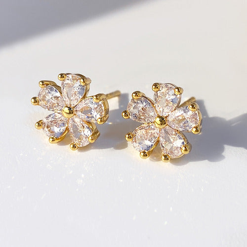 Brinco Flor Pedra Zirconia Pequeno Dourado Prata Banhado