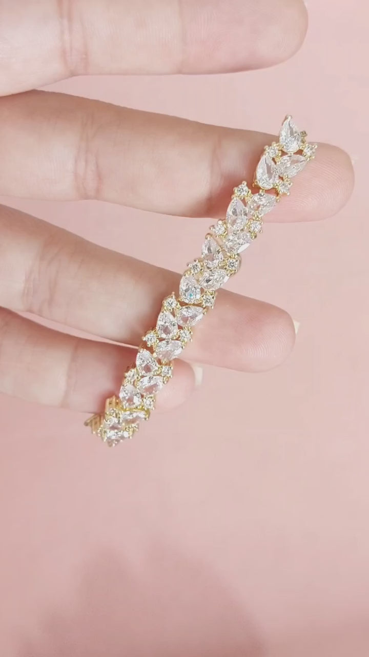 Pulseira Bracelete Dourada Zircônia Noiva Debutante 15 Anos