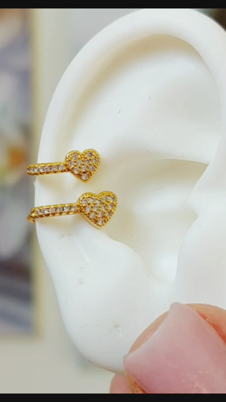 Piercing De Argola Duplo Falso Fake Dourado Coração Zirconia